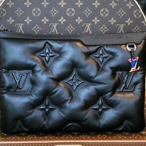 Meet your Posher, Mike